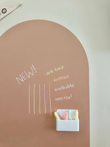 dustless chalk crayons + magnetic holder for magic play wall